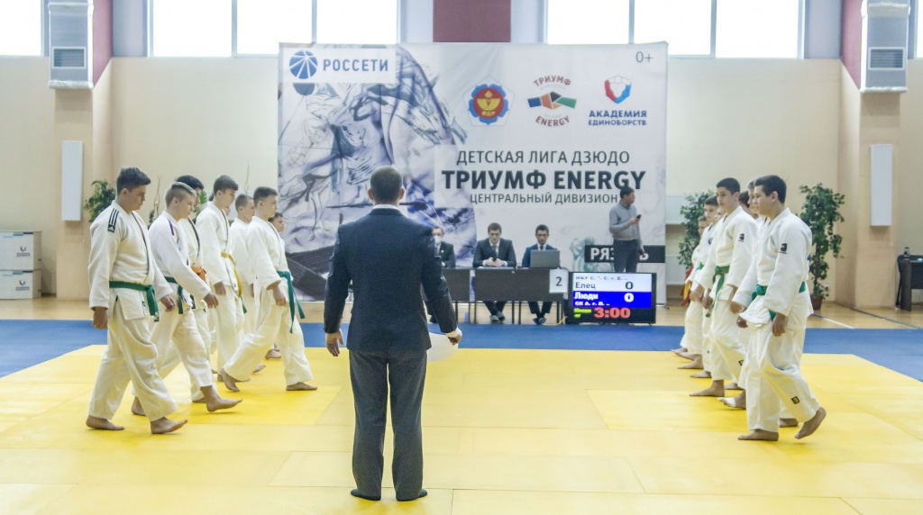 Шарья премия триумф 2020. Детское дзюдо. Балаклава 2020 год награждение конкурса живых фотоотчет. Триумф лига дзюдо. Детское дзюдо.